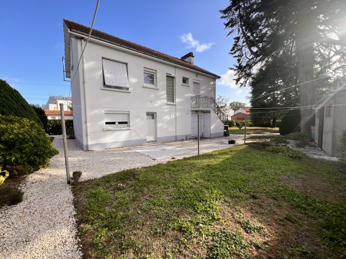 Maison familiale 5 pièces avec jardin – Haute-Goulaine centre 2