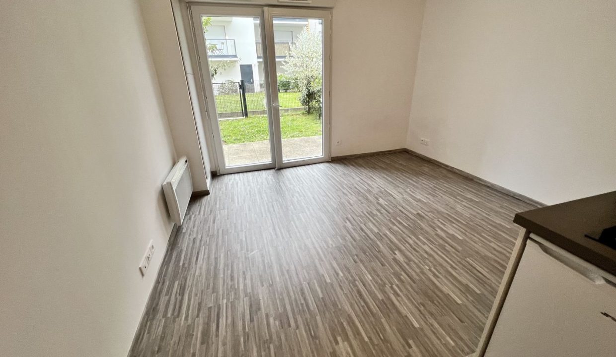 studio-saint-sebastien-sur-loire-d